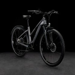 Cube Nuride Hybrid Performance 625 Allroad Lady Graphite´n´black -Vélo Èlectrique Soldes CUBE CUBE Nuride Hybrid Performance 625 Allroad Lady graphite n black 632652 Z 2