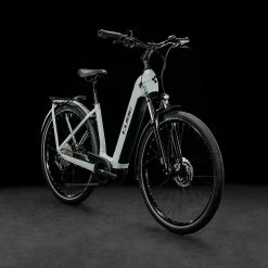 Cube Kathmandu Hybrid ONE 750 Easy Entry Swampgrey´n´black -Vélo Èlectrique Soldes Kathmandu Hybrid ONE 750 swampgrey n black 631173 E 2