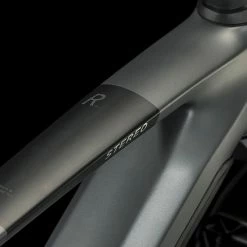 Cube Stereo Hybrid 160 HPC Race 625 27.5 Grey´n´metal -Vélo Èlectrique Soldes Stereo Hybrid 160 HPC Race 625 27 5 grey n metal 637002 1